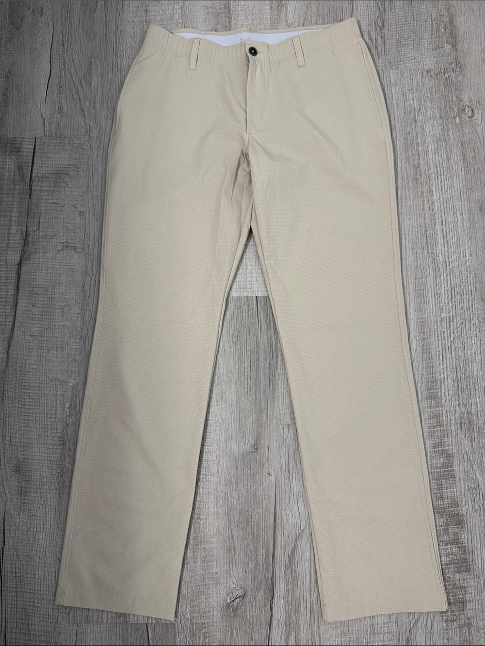 Under Armour Men's Chino Pants in Light Khaki